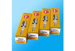 4 x Candela di accensione NGK DPR8EA-9
